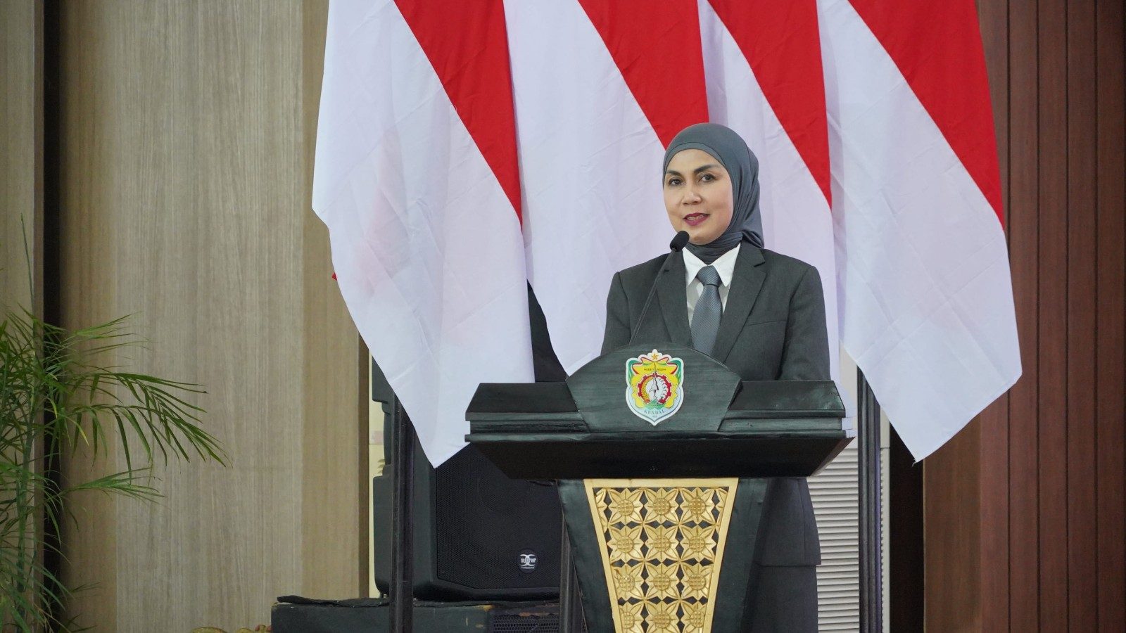 PPENYERAHAN SURAT KEPUTUSAN PNS DAN ENGAMBILAN SUMPAH JANJI