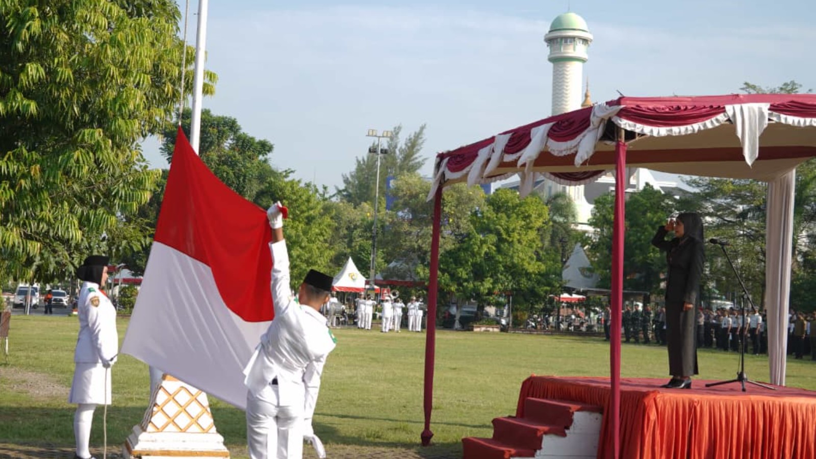 Upacara Peringatan Harkitnas dan Kearsipan Nasional