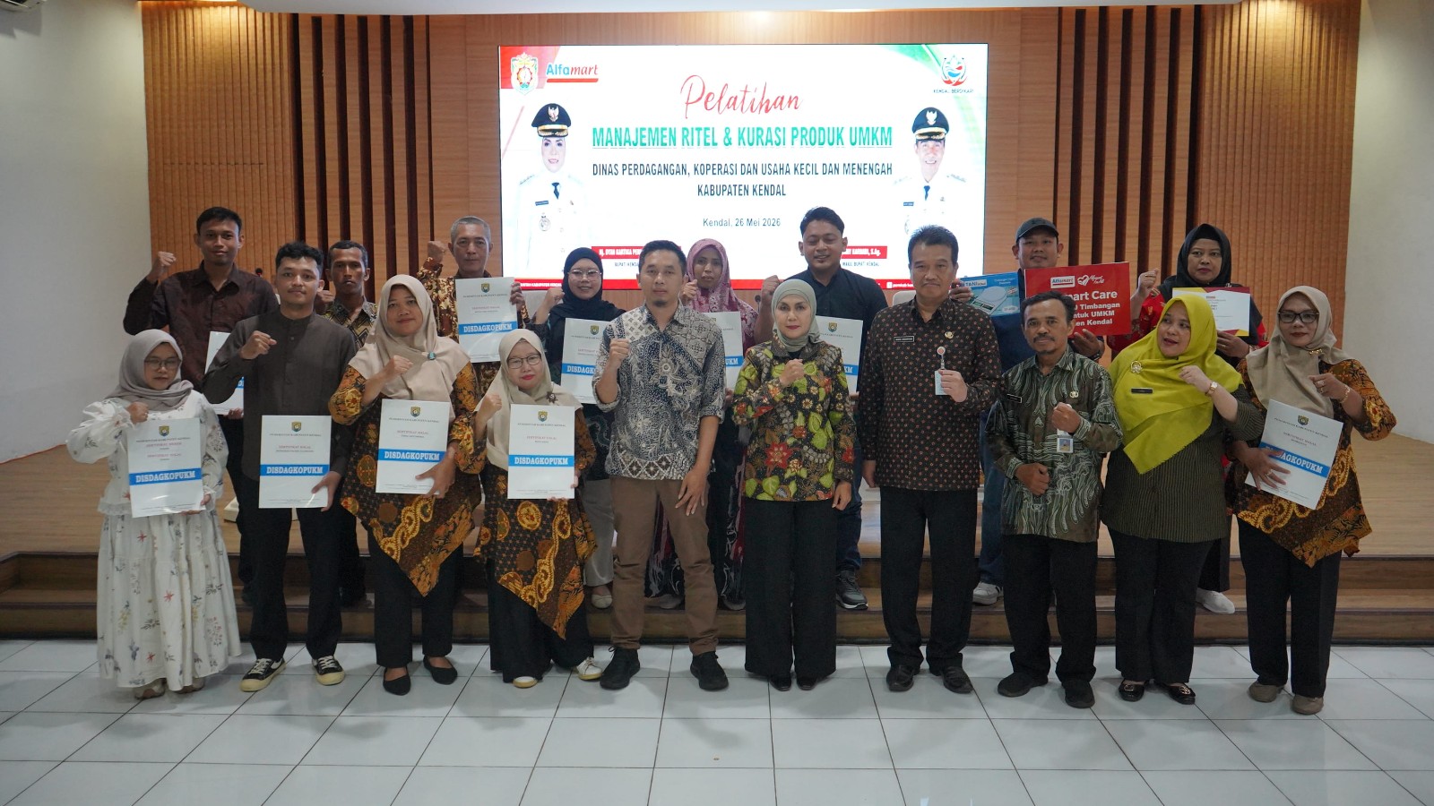 Pelatihan Manajemen Ritel dan Kurasi UMKM