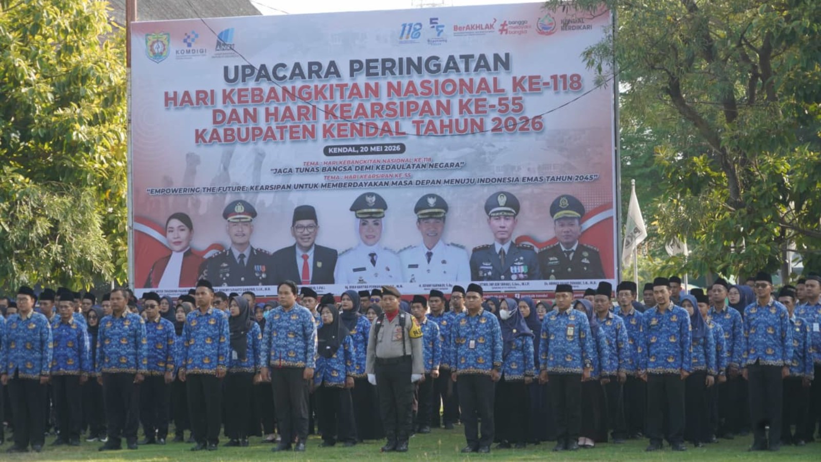 Upacara Peringatan Harkitnas dan Kearsipan Nasional