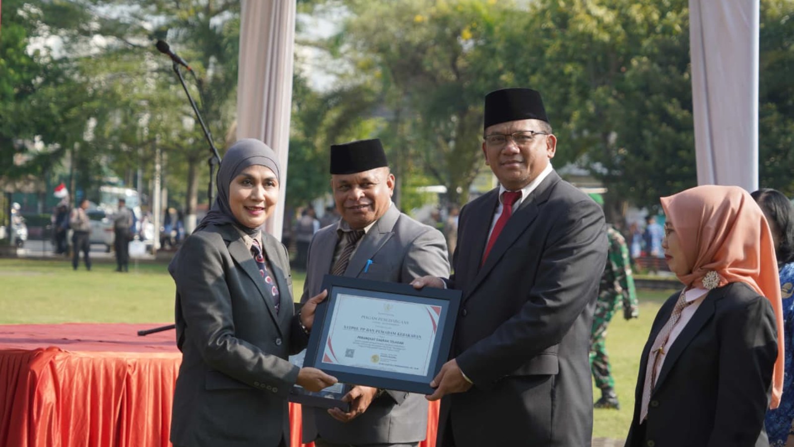Upacara Peringatan Harkitnas dan Kearsipan Nasional