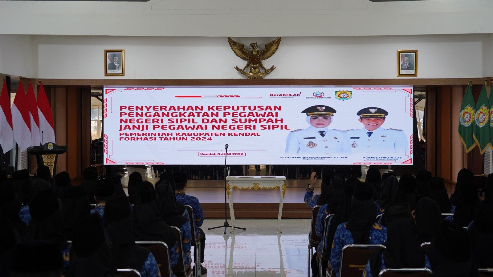 PPENYERAHAN SURAT KEPUTUSAN PNS DAN ENGAMBILAN SUMPAH JANJI